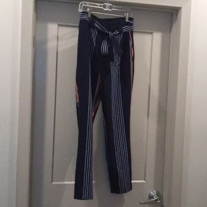 $5 SALE Express Crop Pants